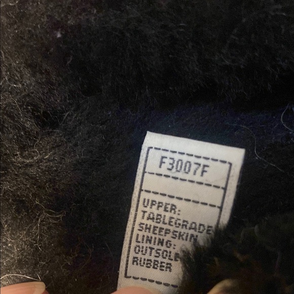 UGG Black Furry Slippers with Bow - Picture 5 of 9